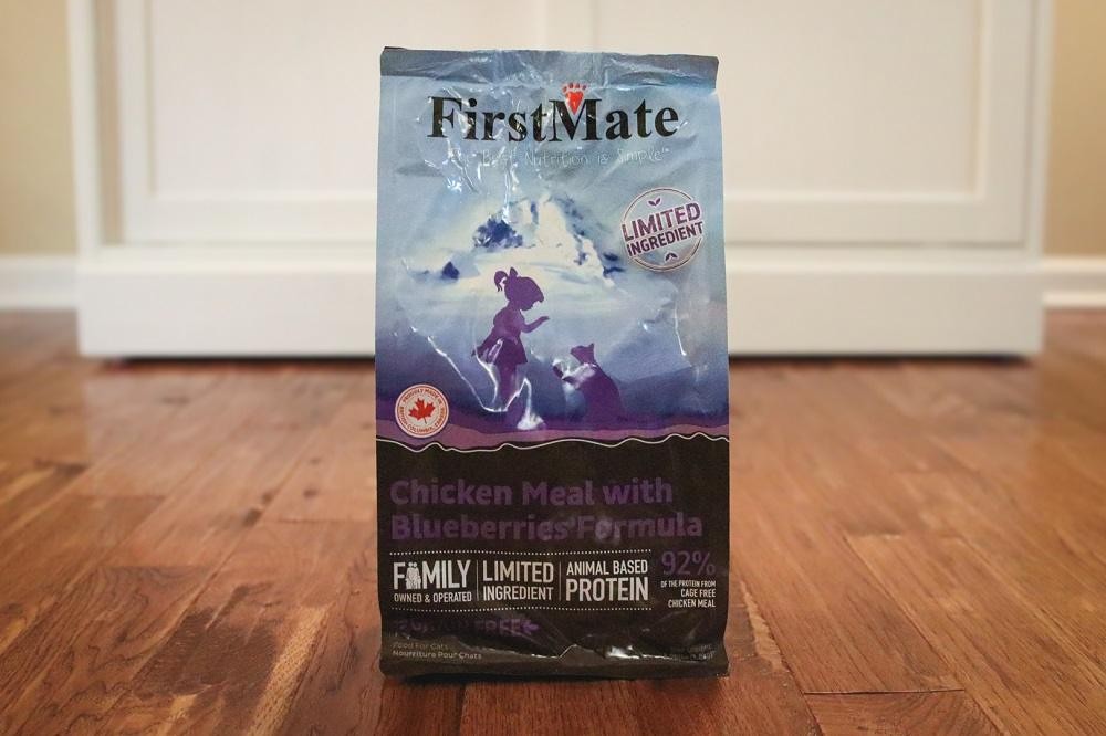 Close-up of FirstMate Chicken Meal with Blueberries Formula kibble, highlighting texture and ingredients