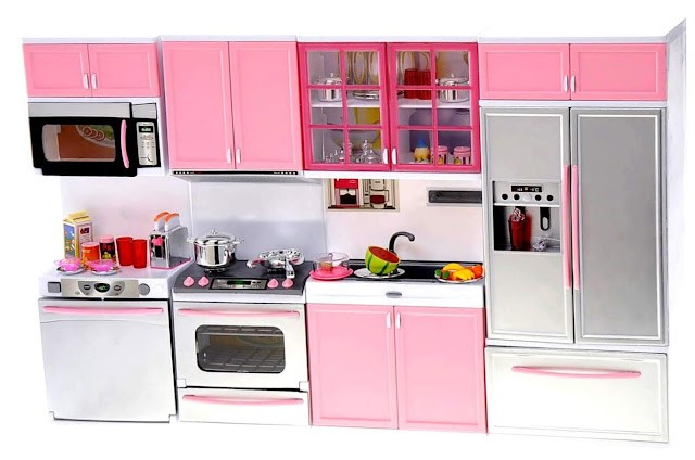 Comparison of Miniverse Make It Mini Kitchen set and Power TRC kitchen