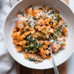 Delicious and healthy one-pot pasta recipe with vibrant vegetables