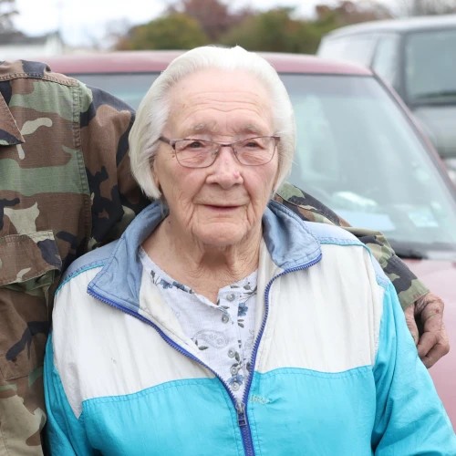 Dorothy, a guest at a mobile food pantry, expressing gratitude for food assistance.