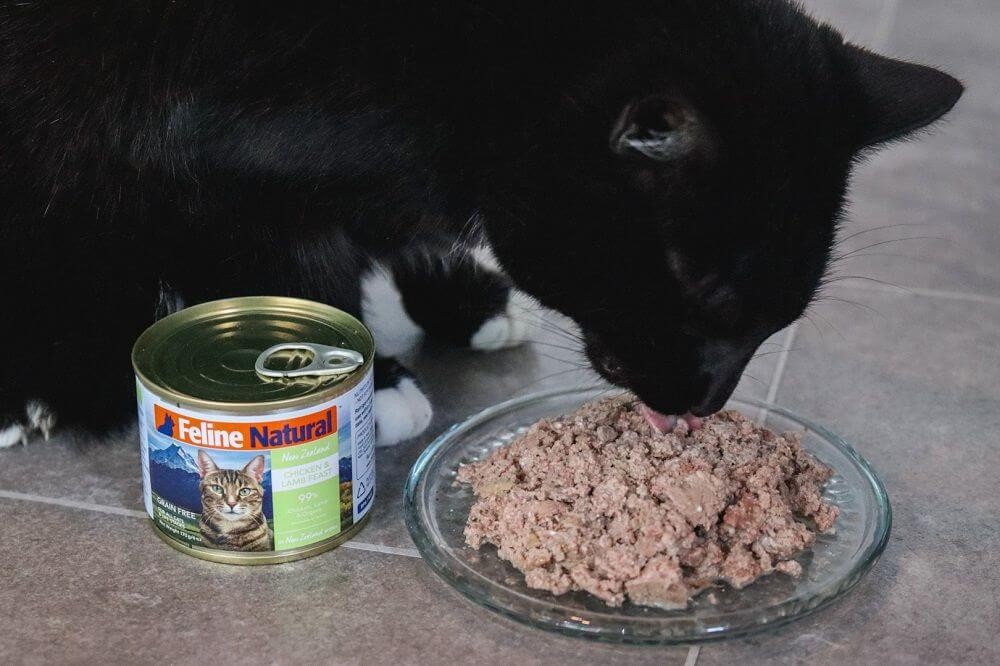 Feline Natural Chicken &amp; Lamb Feast Grain-Free Canned Cat Food