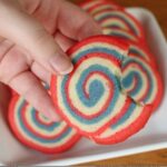 gel food coloring vs liquid cake cookie