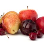 High FODMAP fruits such as apples, which are high in fructose, a type of FODMAP.