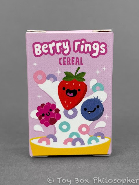 Miniverse Make It Mini Kitchen set berry cereal box front detail