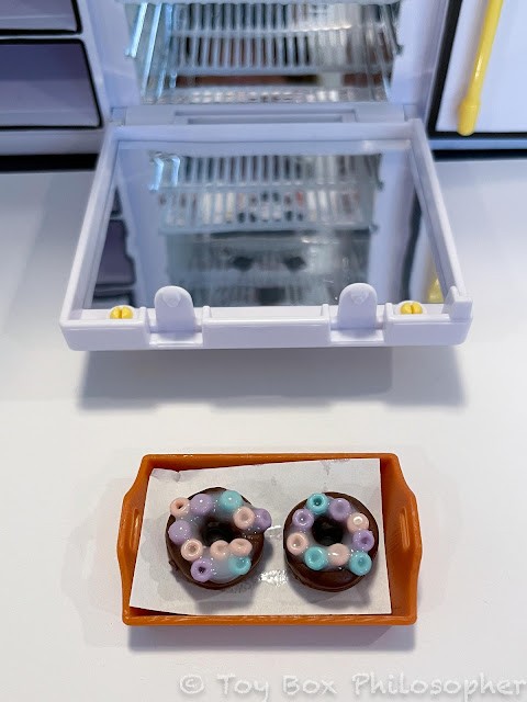 Miniverse Make It Mini Kitchen set donuts removed from UV oven sticky