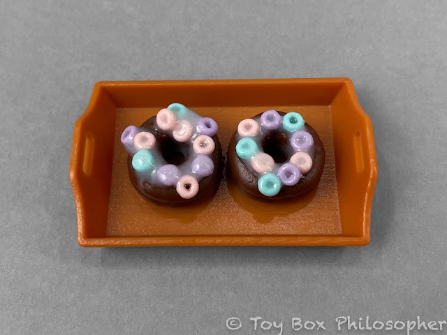 Miniverse Make It Mini Kitchen set finished berry cereal donuts