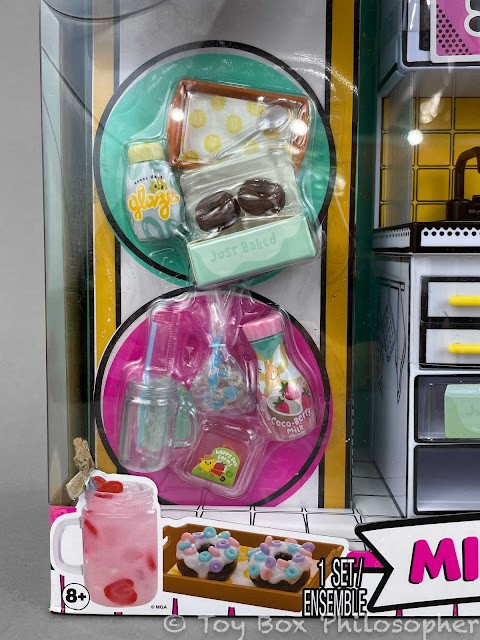 Miniverse Make It Mini Kitchen set visible food items packaging close-up