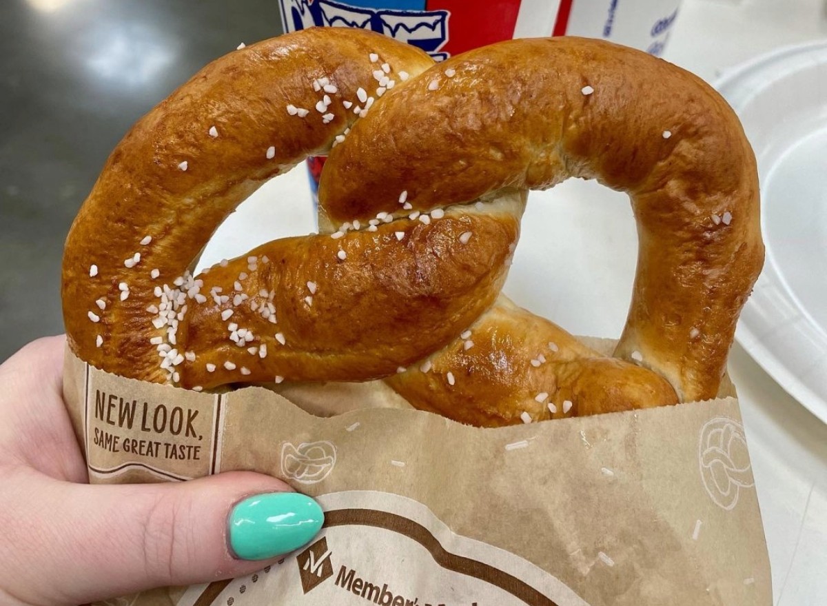 Sam's Club soft pretzel with salt