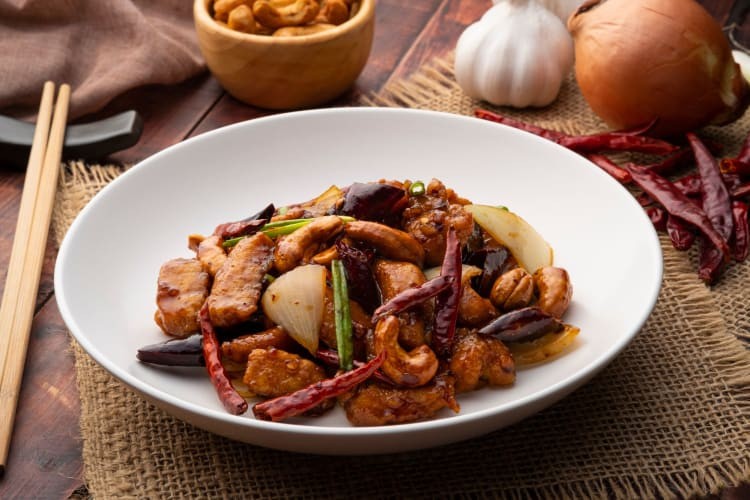 Cashew chicken is a delicious alternative to high-calorie Chinese dishes