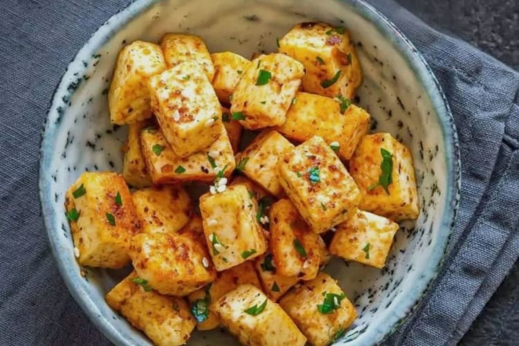 General Tso Tofu is a delicious, nutritious Chinese dish