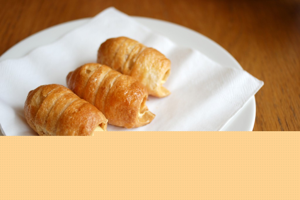 Cannoncini - Italian Pastries