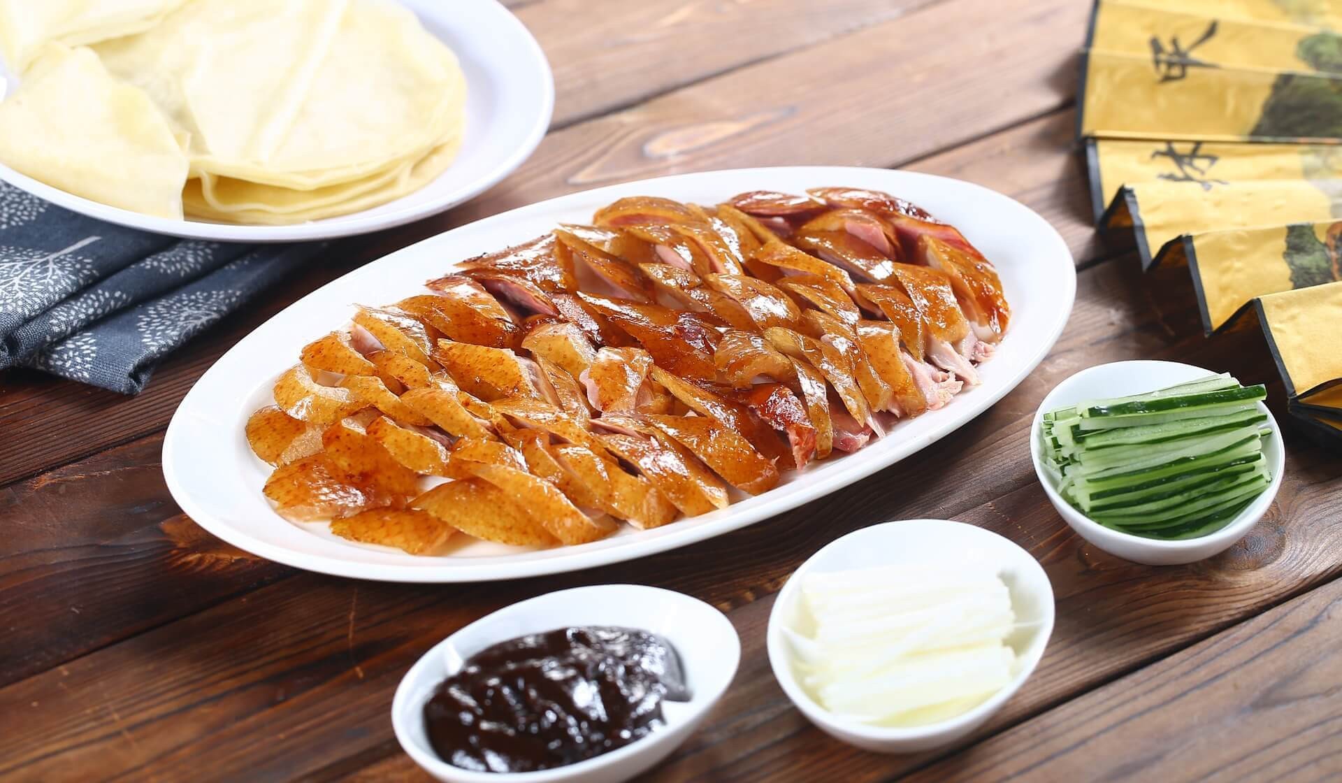 Peking duck with pancakes and plum sauce