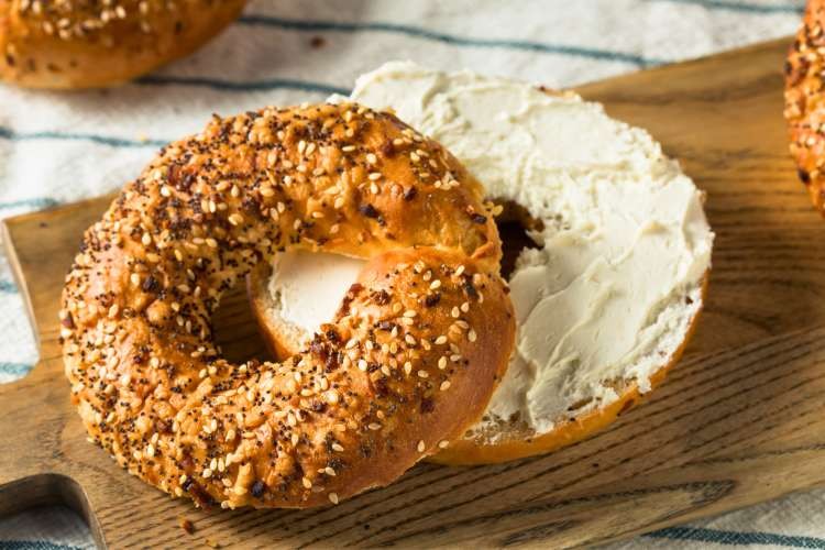 Bagel with cream cheese