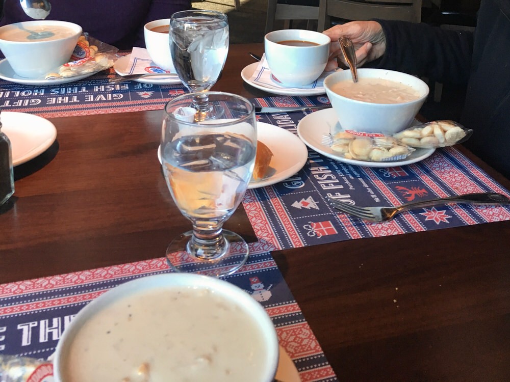 Bowl of clam chowder with oyster crackers
