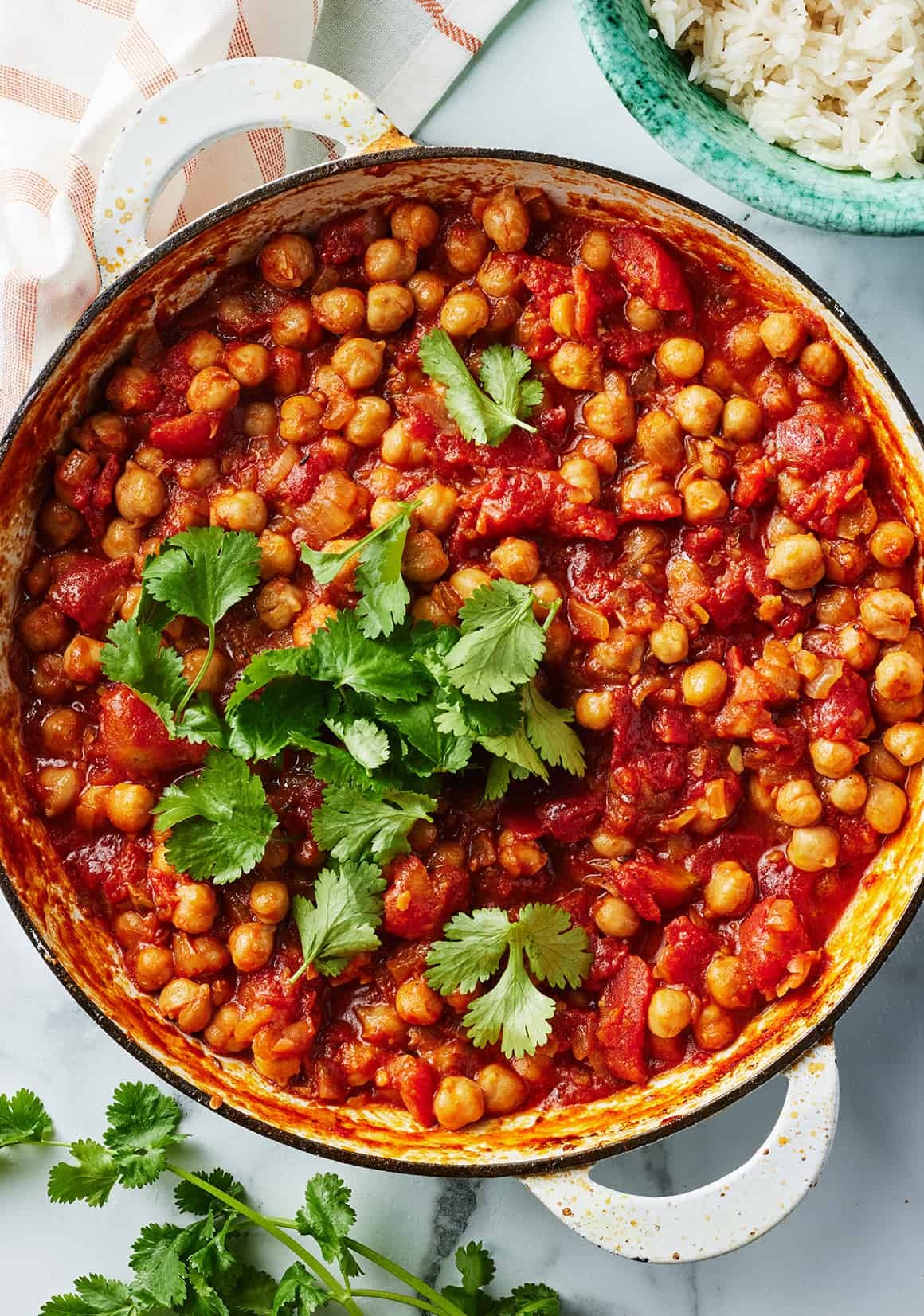 Easy food ideas can include flavorful vegetarian options