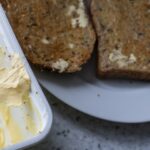 Fortified spread containing stanols and sterols