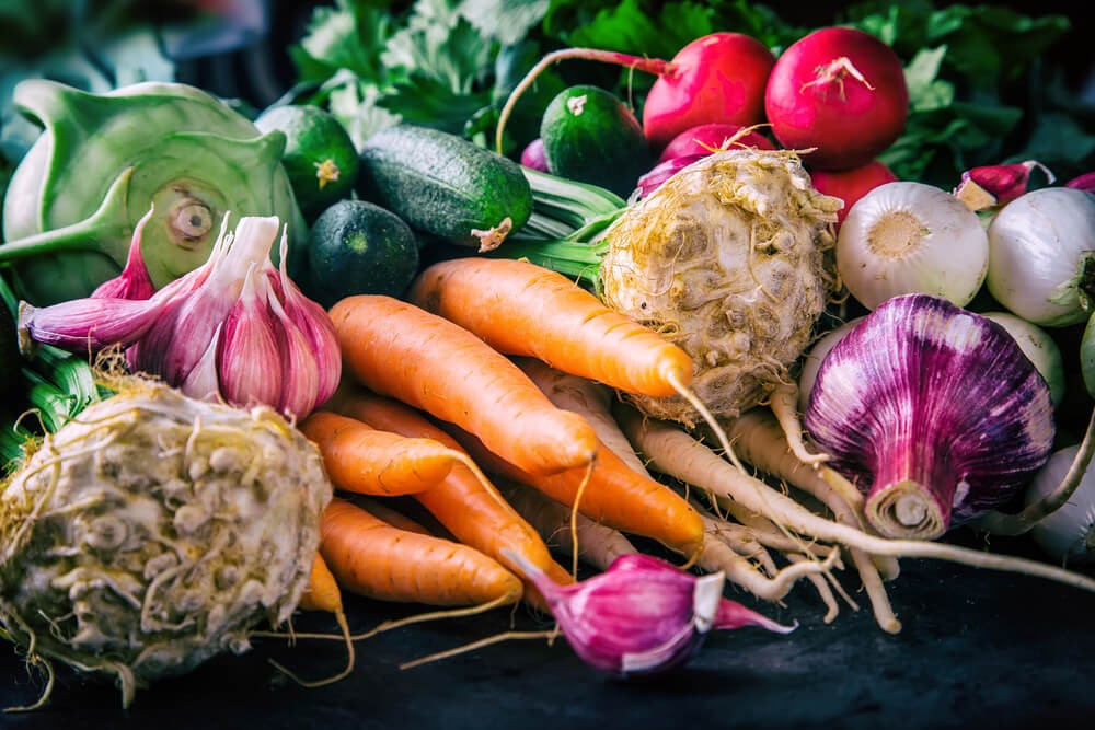 Fresh Organic Beetroot - FOODS.EDU.VN