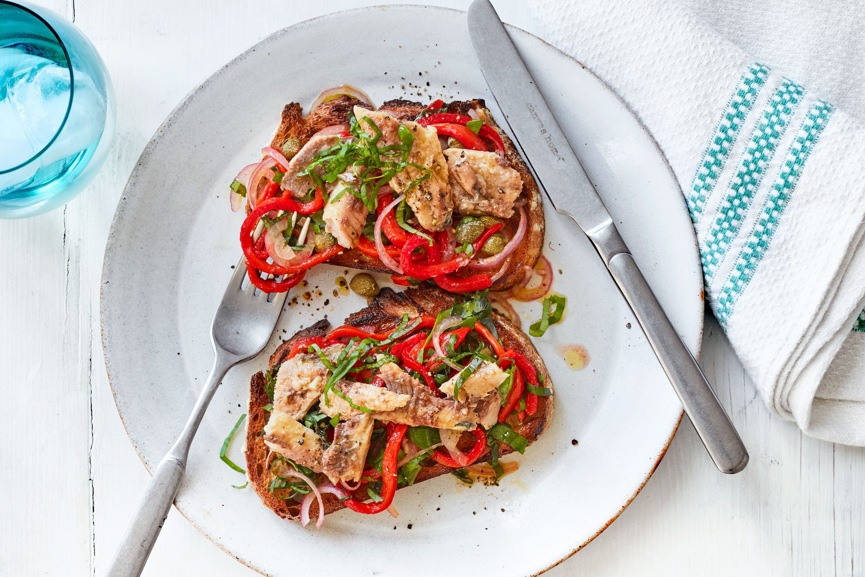 Sardines and peppers on wholemeal toast.