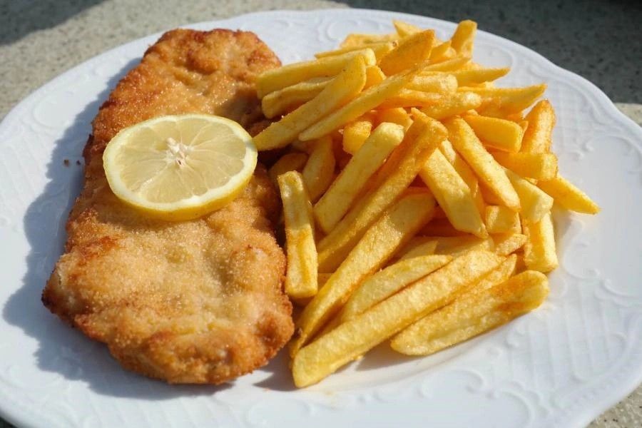 Close up of a Schnitzel with lemon