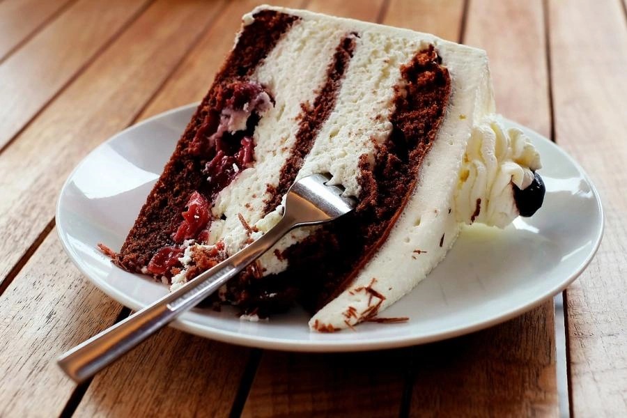 Schwarzwälder Kirschtorte on a cake stand