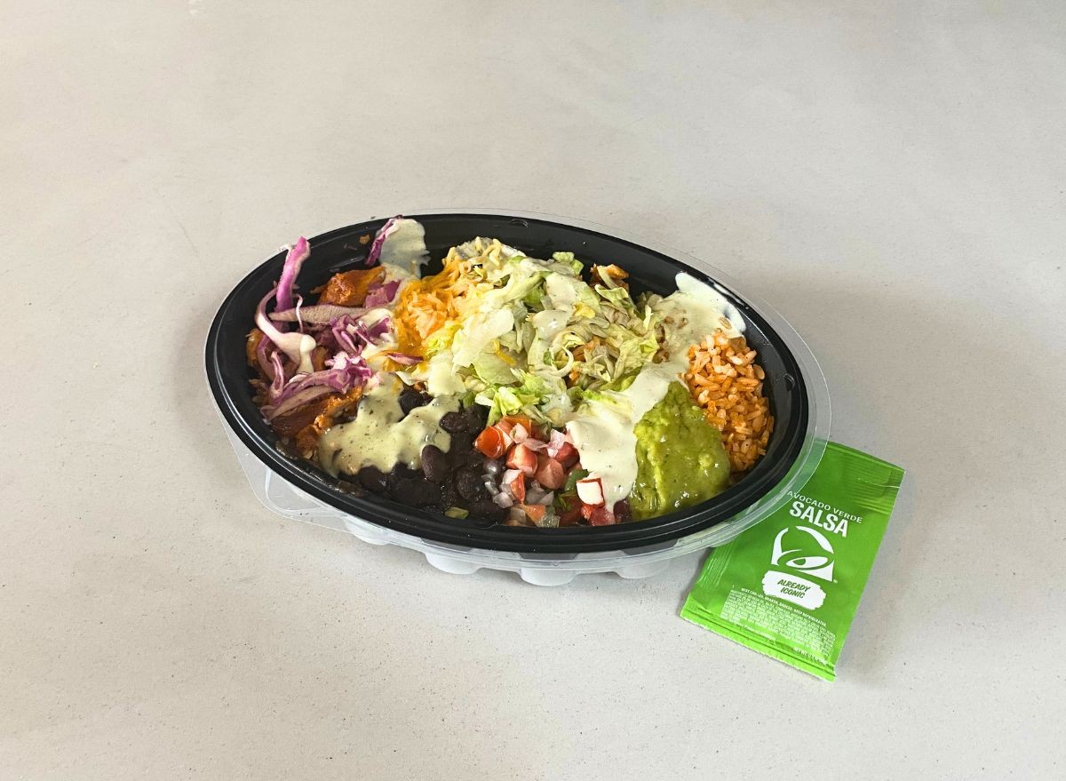 Taco Bell Cantina Chicken Power Bowl - A balanced and nutritious fast food option with seasoned rice, black beans, chicken, and fresh toppings