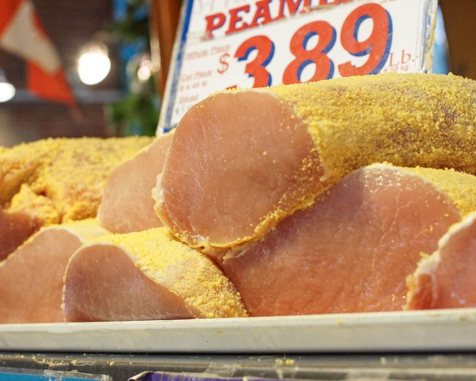 Fresh produce at a Canadian farmers market, showcasing the focus on local ingredients.